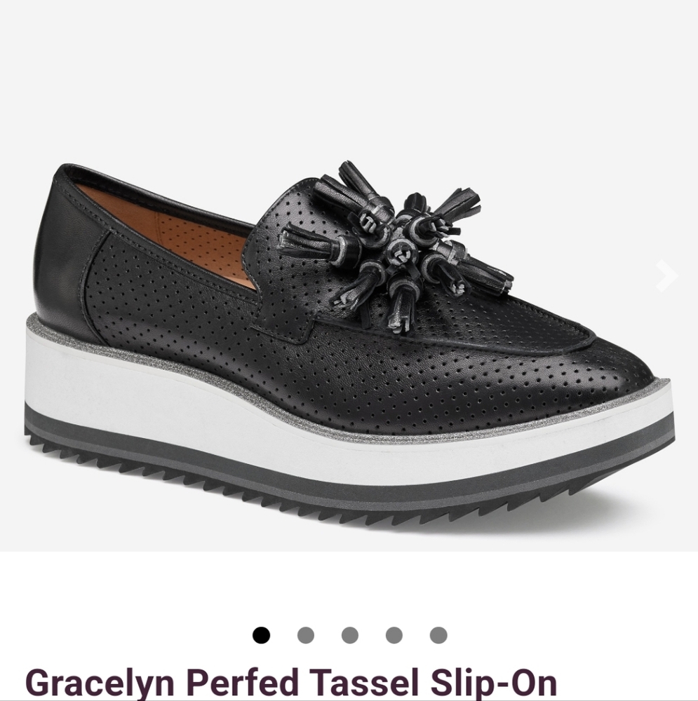 Johnston & Murphy Gracelyn Perfed Tassel Leather Slip-On Women Size 6.5